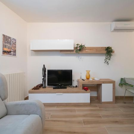 B&B La Ringhiera - Meda 43 Milan Extérieur photo